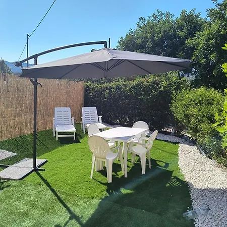 Casa Iris Holiday home *
